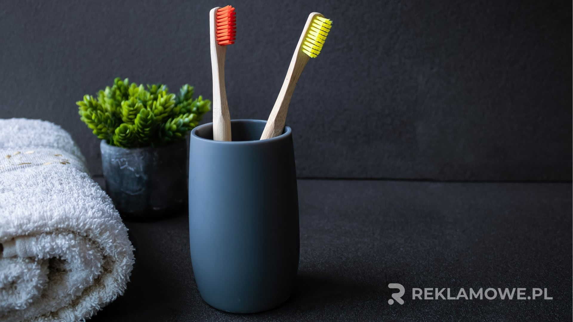 Szczoteczka do zębów używana w kampanii reklamowej