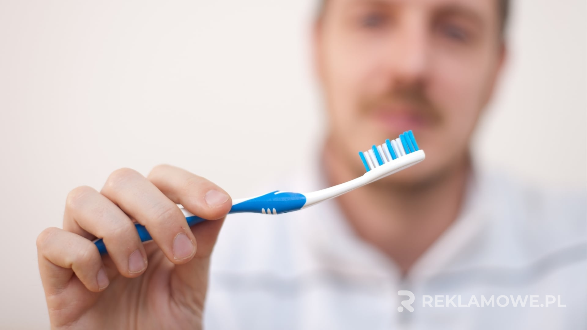 Szczoteczki reklamowe jako narzędzie marketingowe Szczoteczki reklamowe z logo firmy