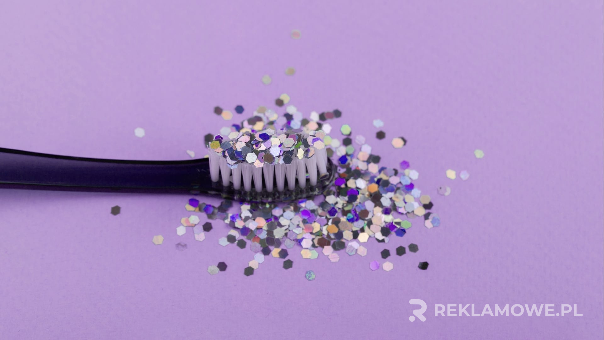 Szczoteczki reklamowe z nowoczesną technologią druku